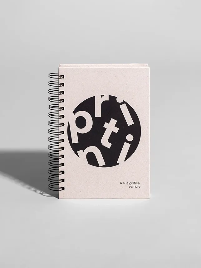 Agenda Ecológica Personalizada 2026 com materiais reciclados, ideal para destacar sua empresa de forma sustentável; perfeita para anotações e promoção de marca.