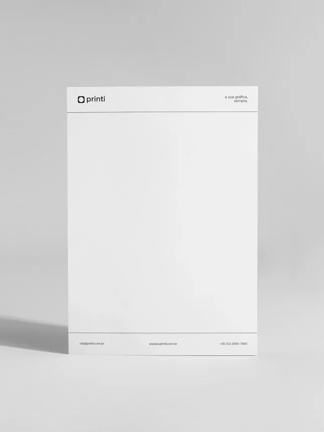 Papel timbrado personalizado da Printi: para empresas e escolas, com identidade visual, sob medida e cálculo de preço instantâneo.